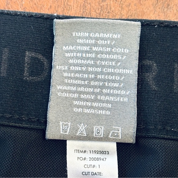 Torrid Bombshell Skinny Jeans Distressed Black Plus Size 24S - Picture 8 of 8